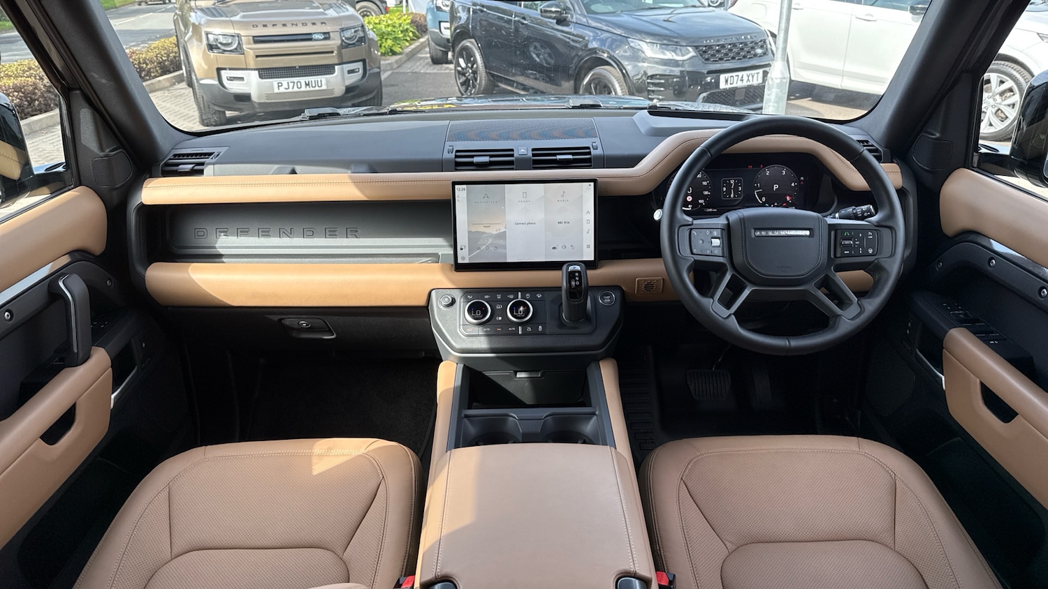 Used Land Rover Defender 2025 for sale - 76736394: Photo 9