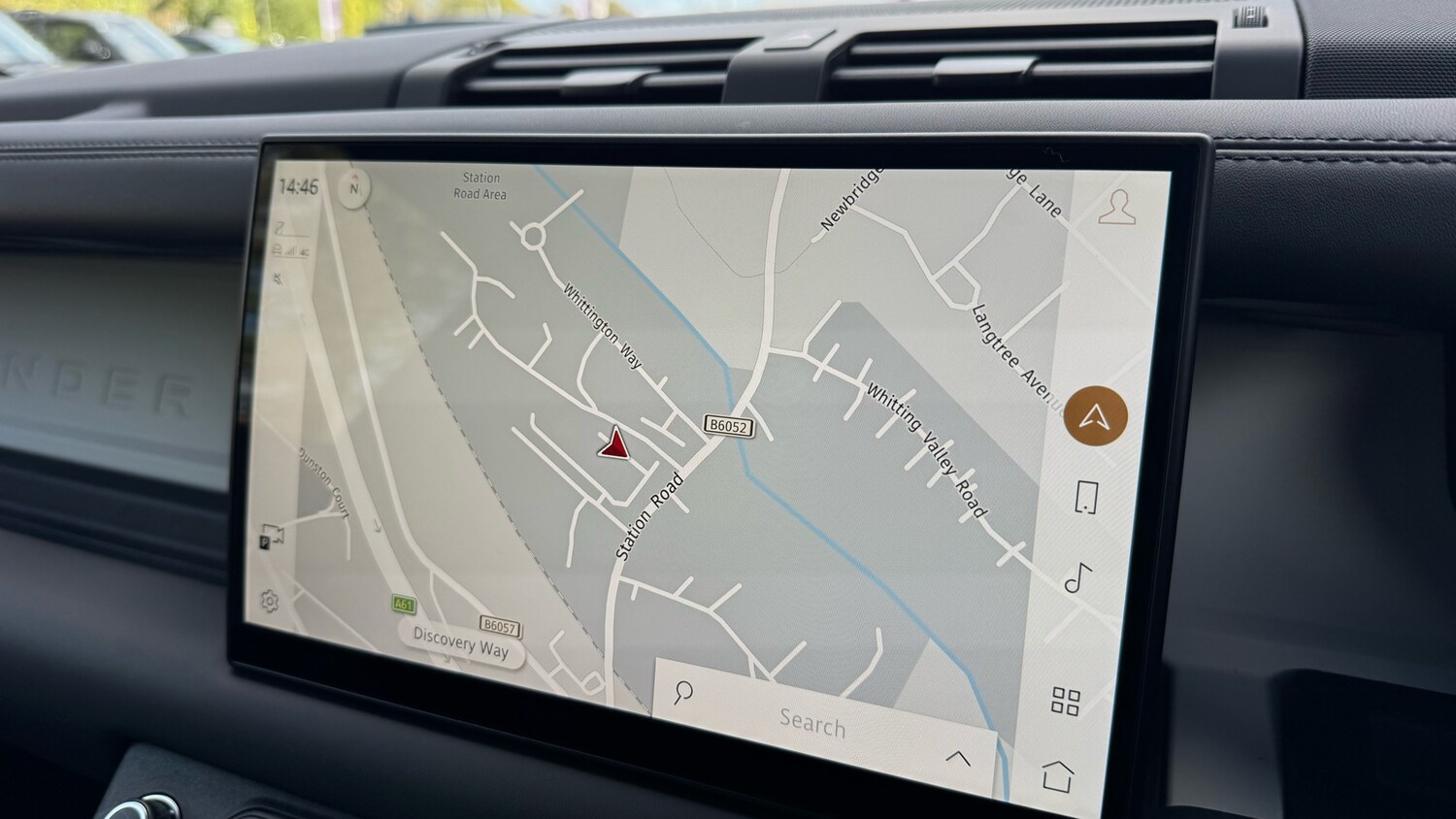 Used Land Rover Defender 2024 for sale - 77363944: Photo 11