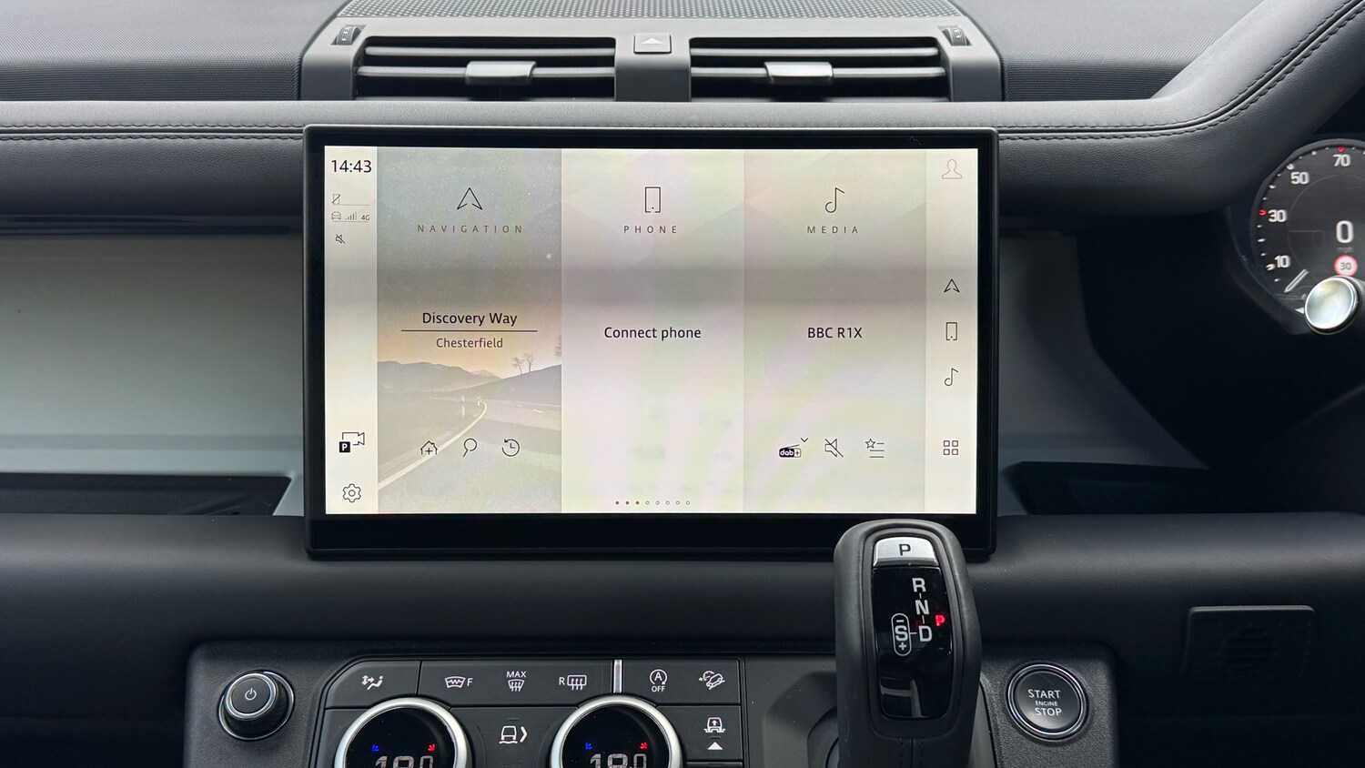 Used Land Rover Defender 2024 for sale - 77363944: Photo 14