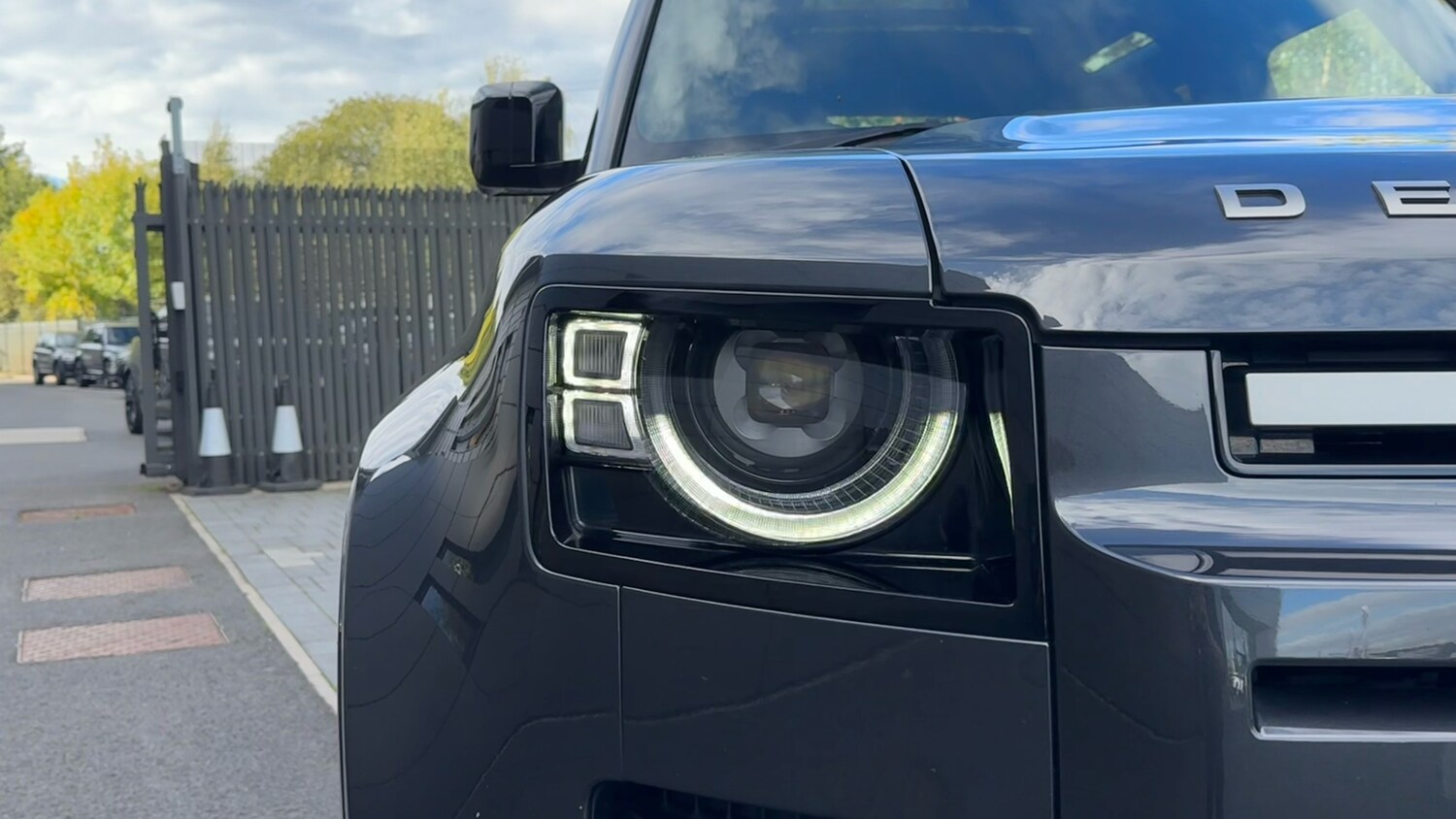 Used Land Rover Defender 2024 for sale - 77363944: Photo 29