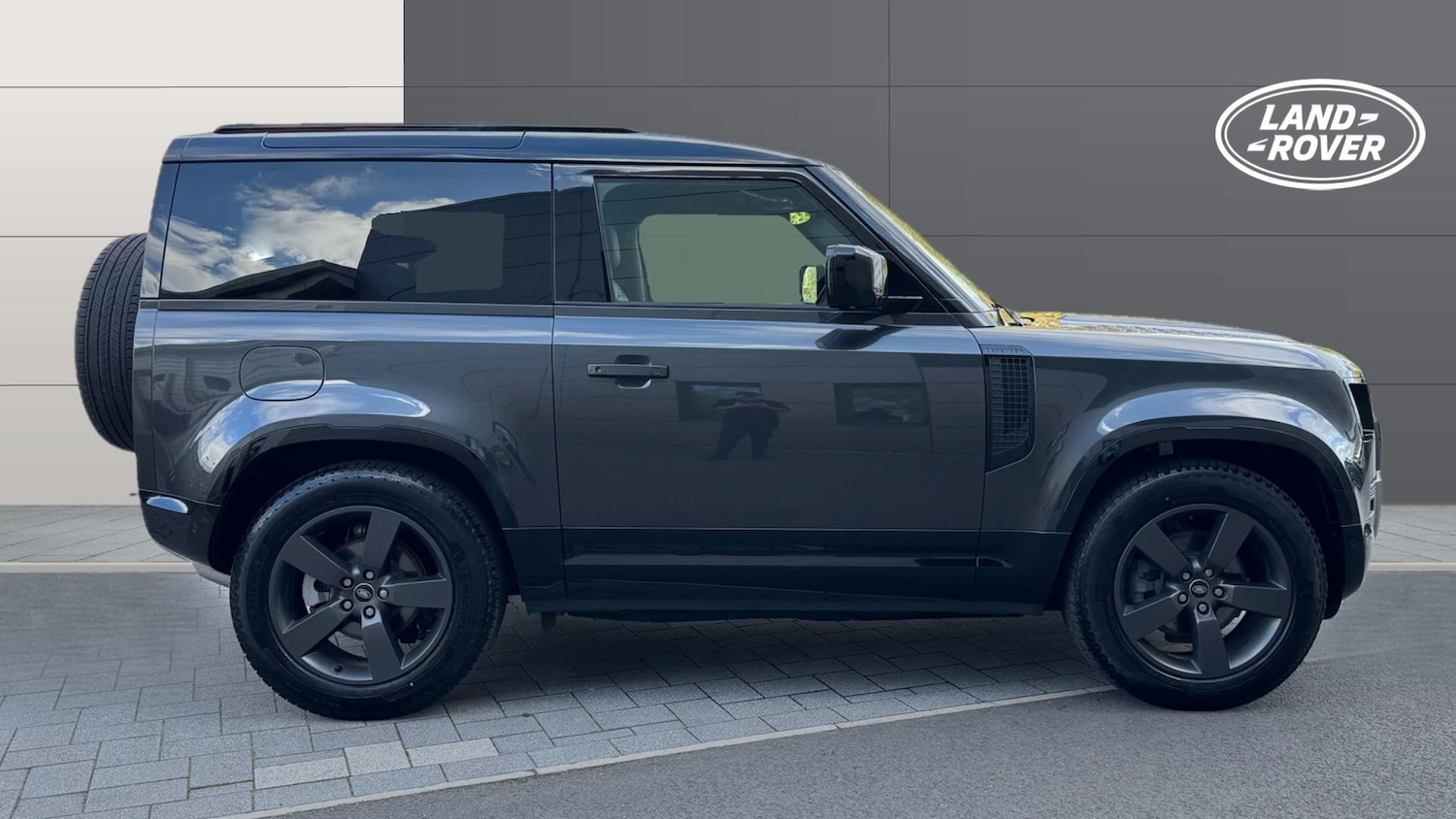 Used Land Rover Defender 2024 for sale - 77363944: Photo 5