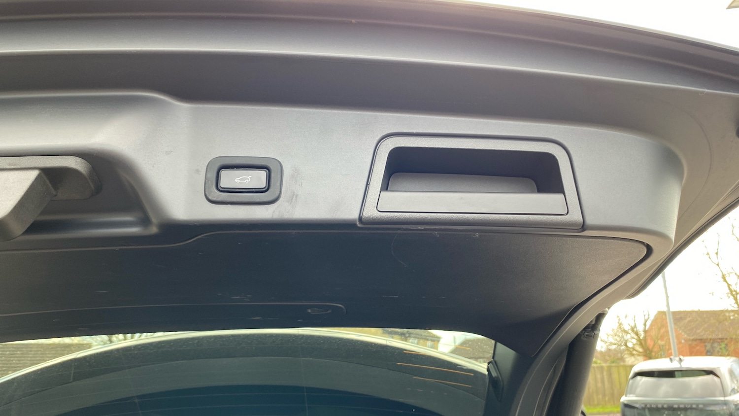 Used Land Rover Range Rover Evoque 2019 for sale - 77353525: Photo 41