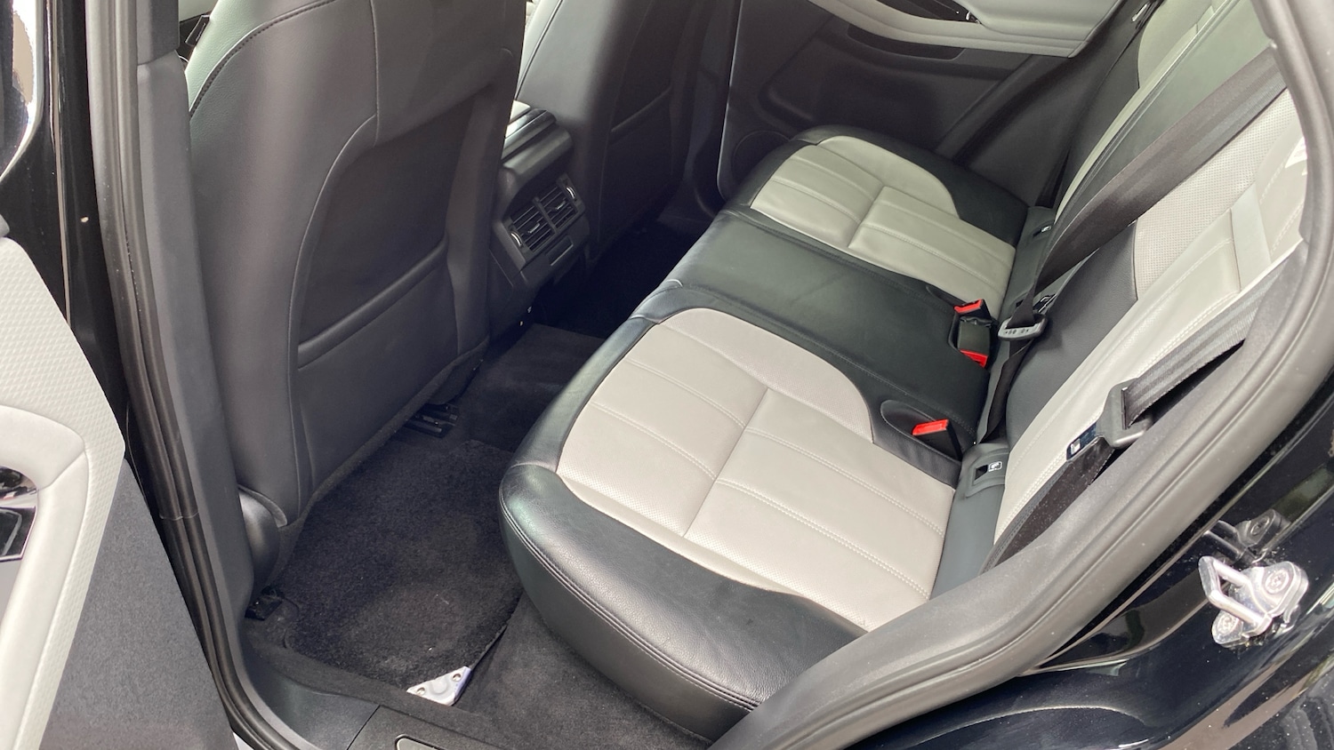 Used Land Rover Range Rover Evoque 2019 for sale - 77353525: Photo 45