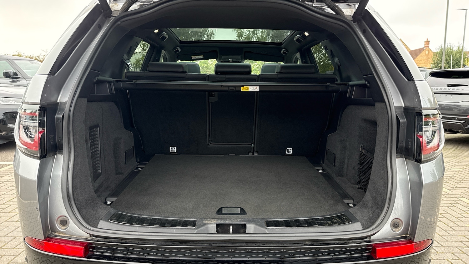 Used Land Rover Discovery Sport 2021 for sale - 76682230: Photo 10