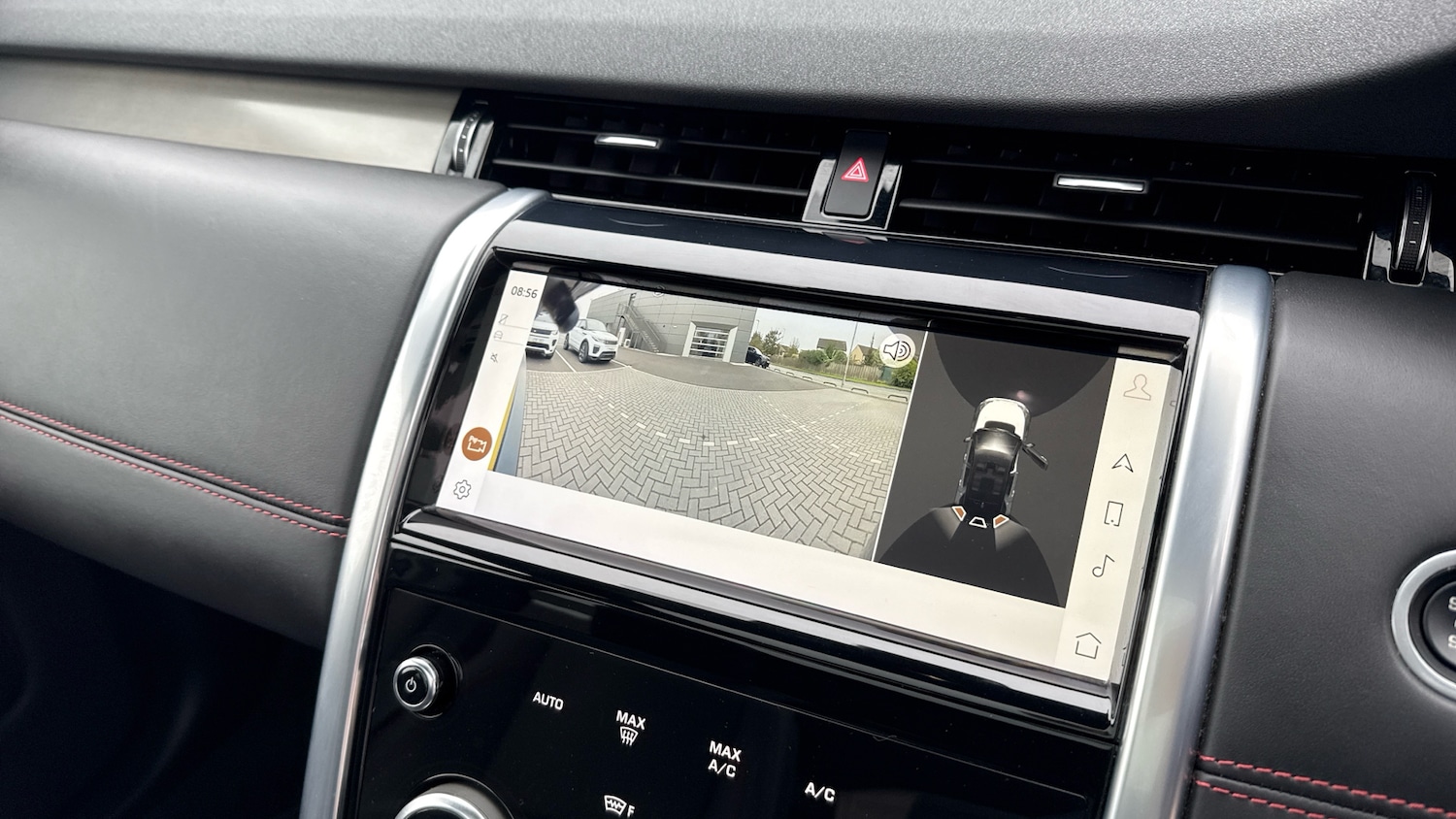 Used Land Rover Discovery Sport 2021 for sale - 76682230: Photo 12