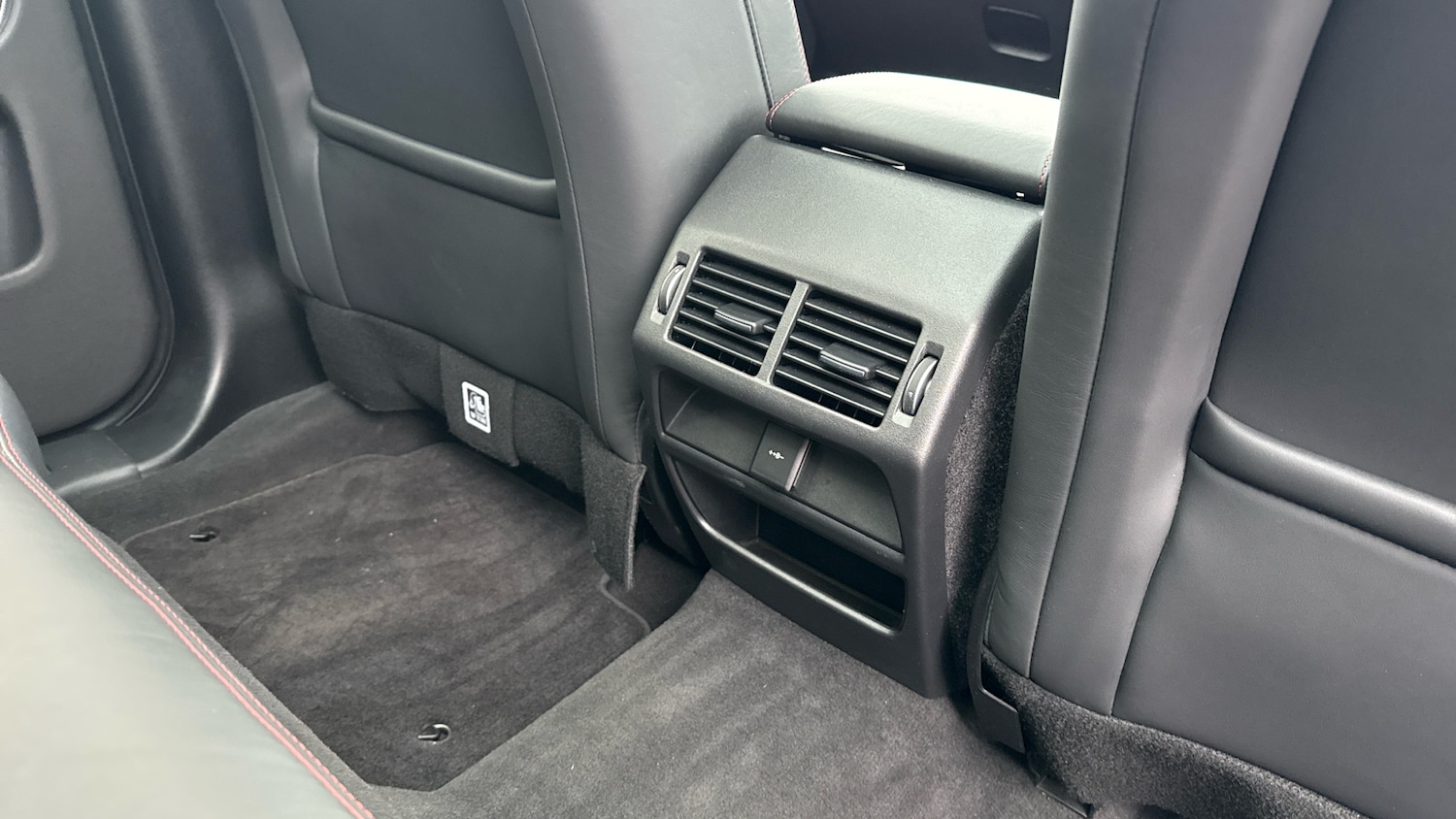 Used Land Rover Discovery Sport 2021 for sale - 76682230: Photo 18