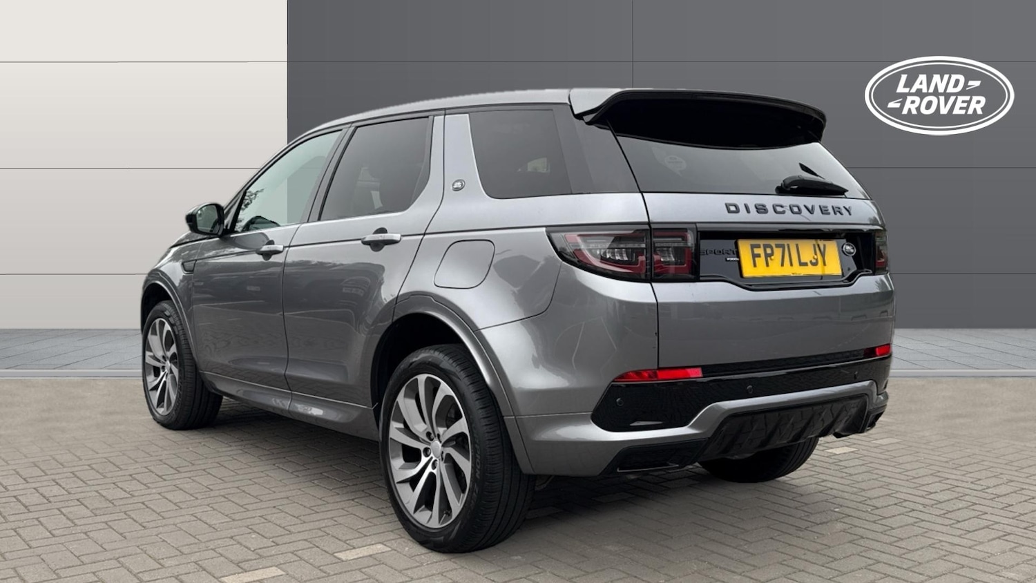 Used Land Rover Discovery Sport 2021 for sale - 76682230: Photo 2