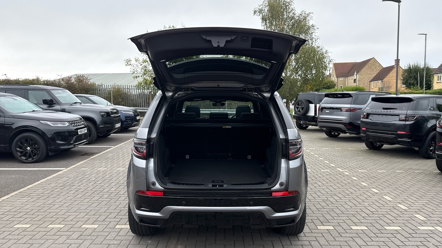 Used Land Rover Discovery Sport 2021 for sale - 76682230: Photo 27