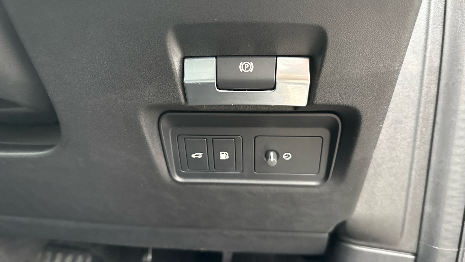 Used Land Rover Discovery Sport 2021 for sale - 76682230: Photo 32