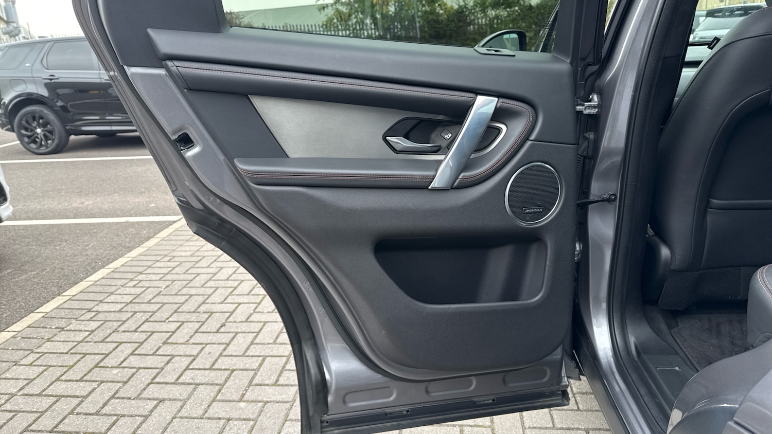 Used Land Rover Discovery Sport 2021 for sale - 76682230: Photo 46