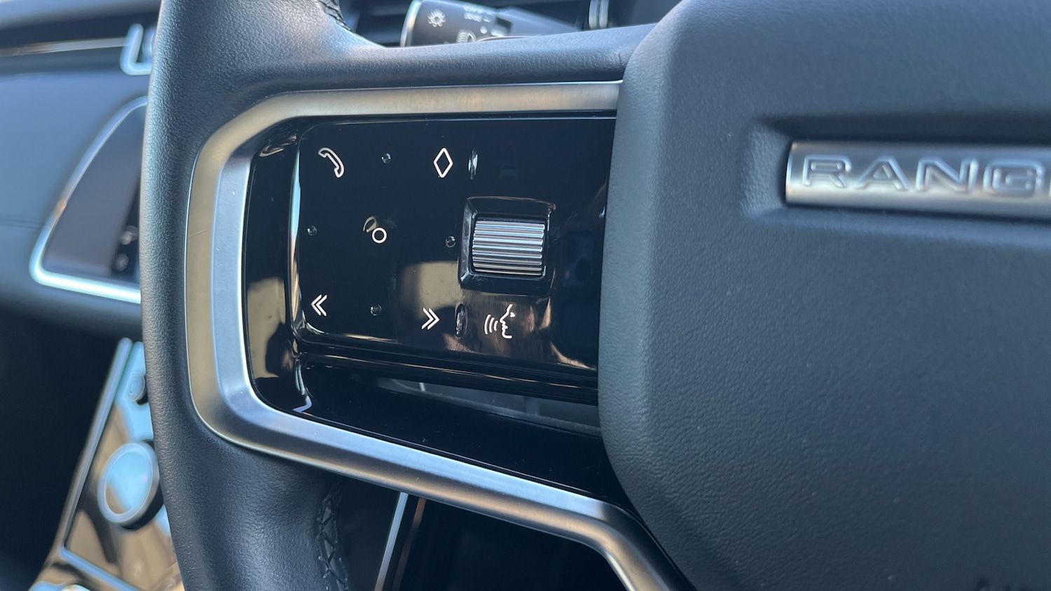 Used Land Rover Range Rover Evoque 2022 for sale - 77983879: Photo 24