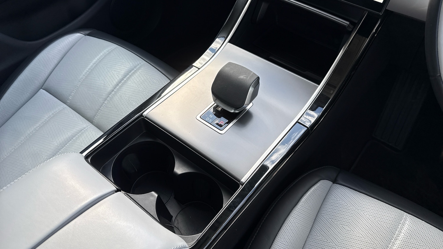 Used Land Rover Range Rover Evoque 2023 for sale - 77946968: Photo 13