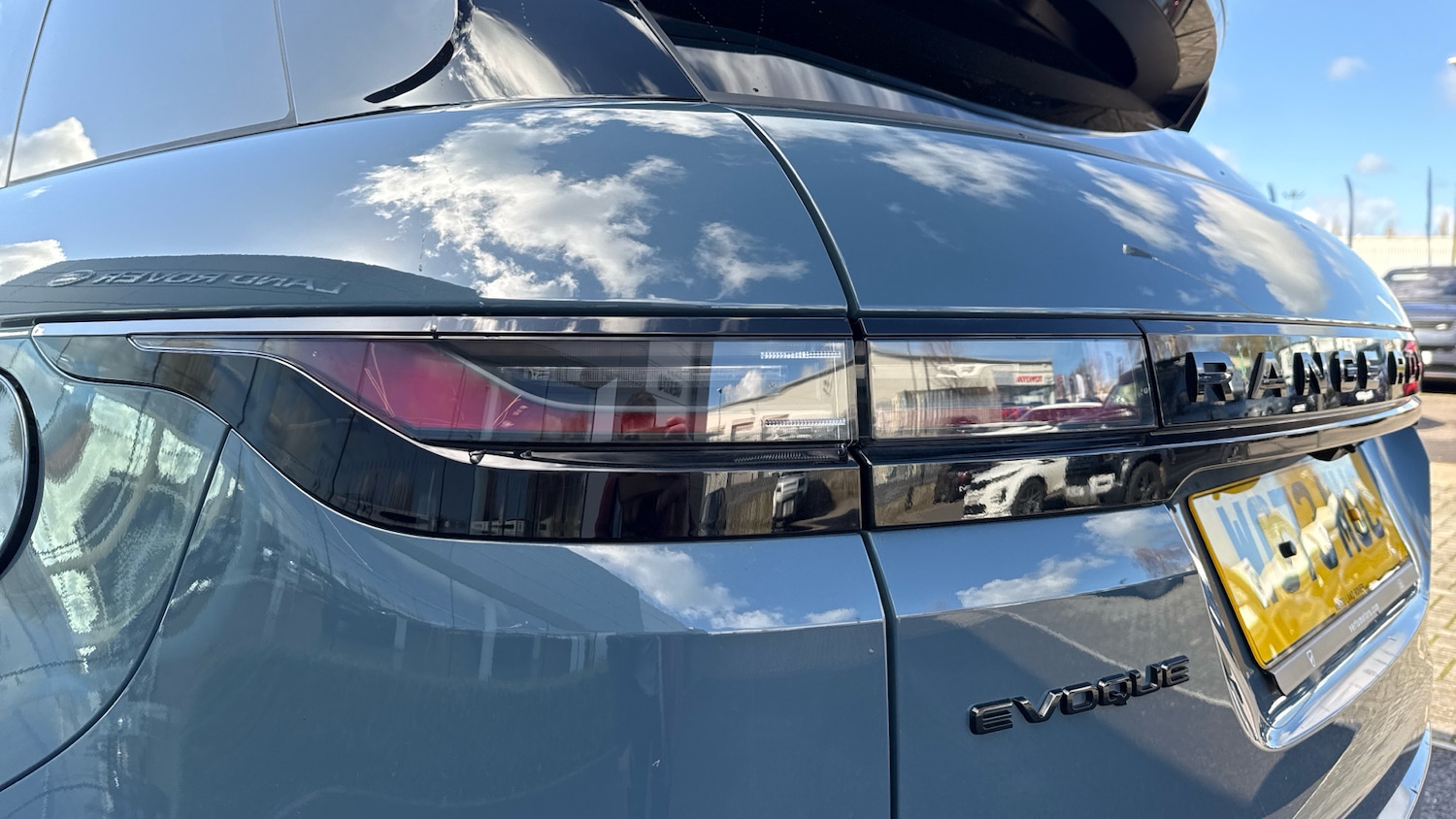 Used Land Rover Range Rover Evoque 2023 for sale - 77946968: Photo 19