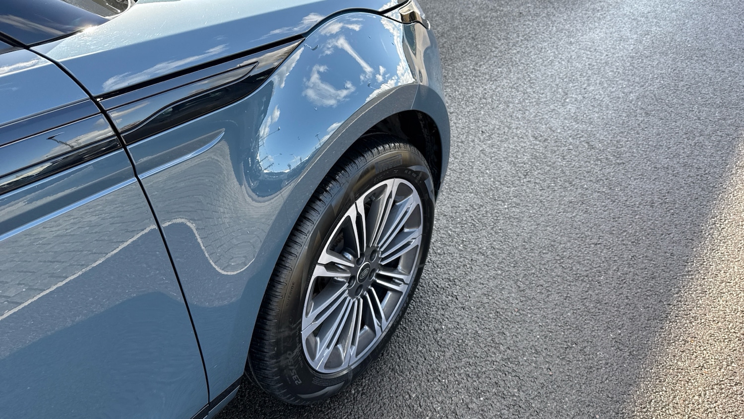 Used Land Rover Range Rover Evoque 2023 for sale - 77946968: Photo 22