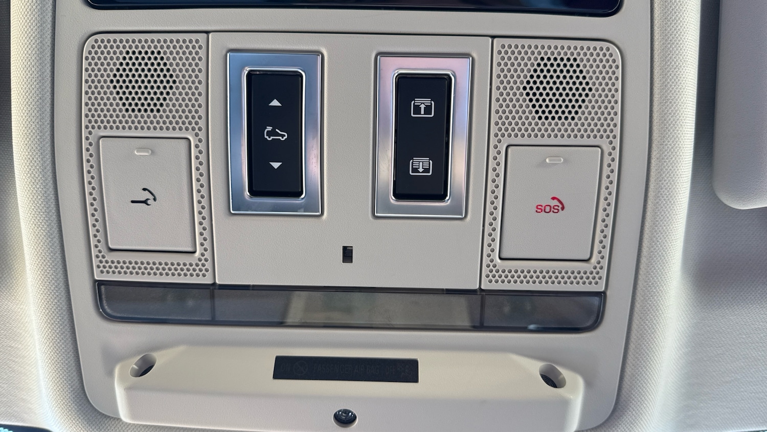 Used Land Rover Range Rover Evoque 2023 for sale - 77946968: Photo 37