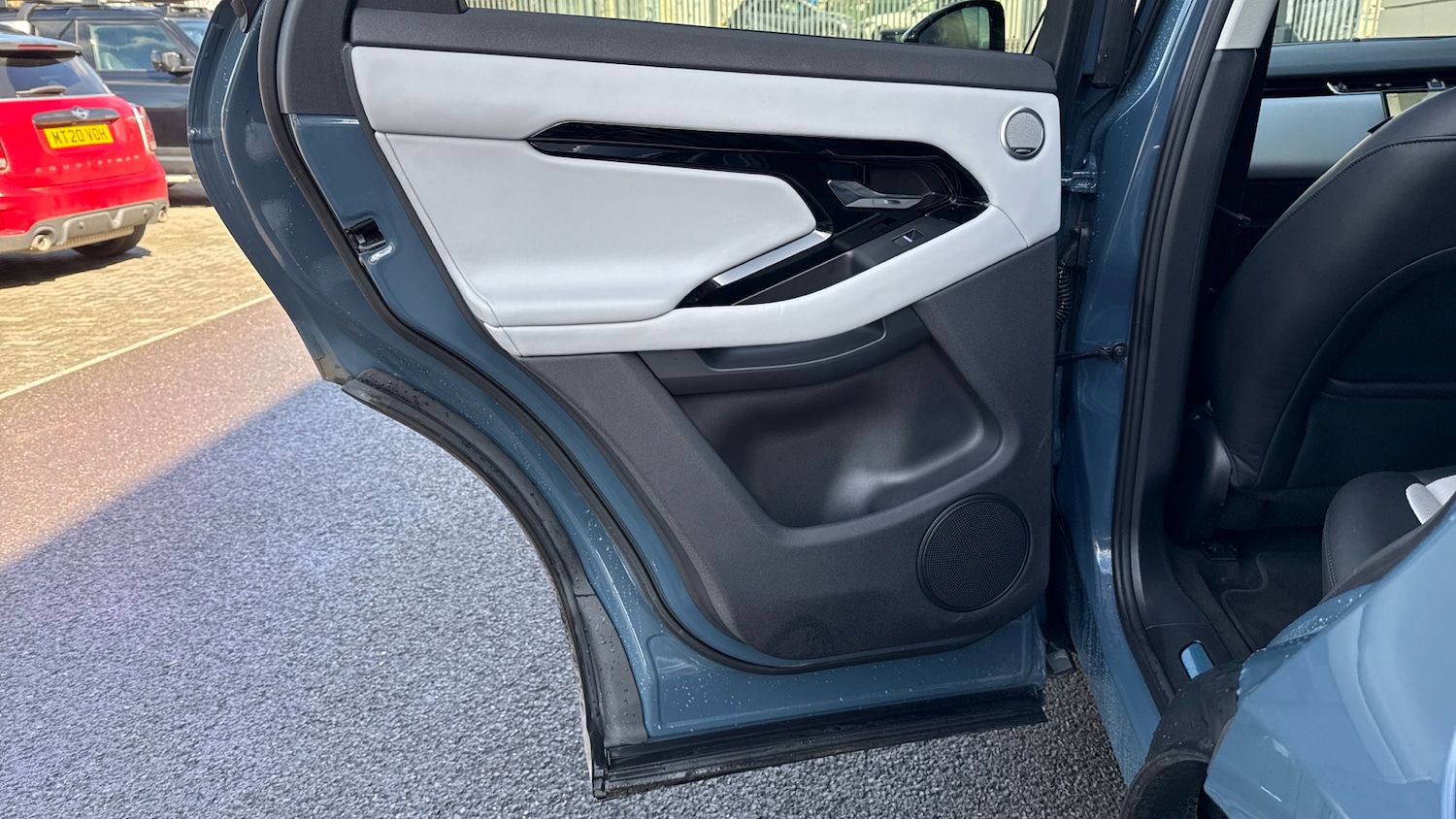 Used Land Rover Range Rover Evoque 2023 for sale - 77946968: Photo 42