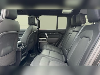 Used Land Rover Defender 2024 for sale - 78938437: Photo