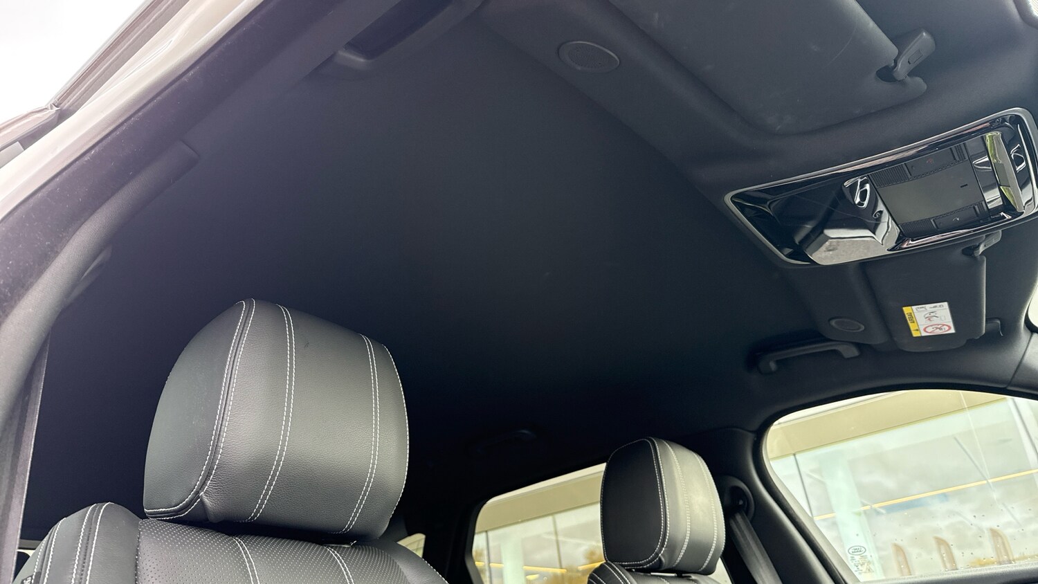 Used Land Rover Range Rover Velar 2021 for sale - 76362842: Photo 21