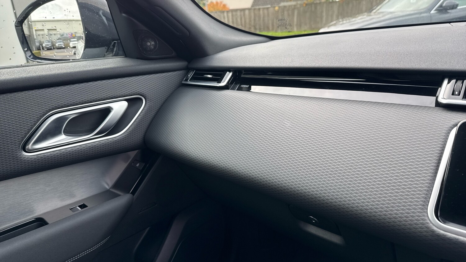 Used Land Rover Range Rover Velar 2021 for sale - 76362842: Photo 26