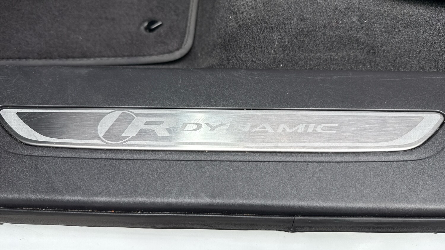 Used Land Rover Range Rover Velar 2021 for sale - 76362842: Photo 42