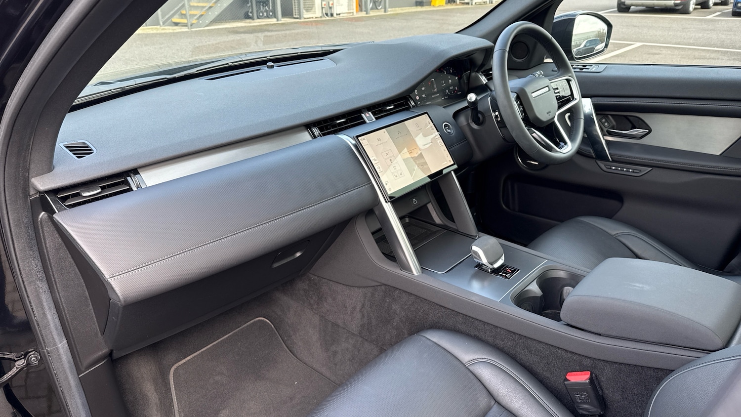 Used Land Rover Discovery Sport 2025 for sale - 77640468: Photo 41