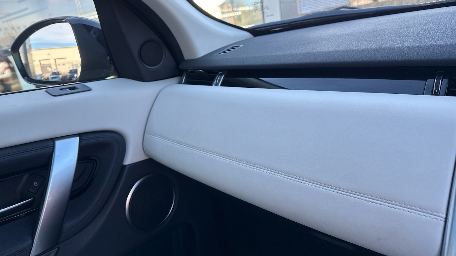 Used Land Rover Discovery Sport 2019 for sale - 77171104: Photo 26