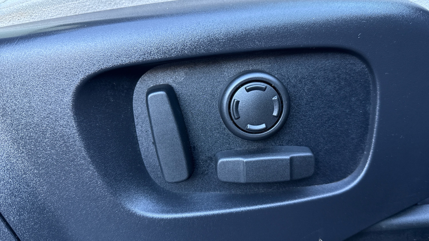 Used Land Rover Discovery Sport 2019 for sale - 77171104: Photo 31