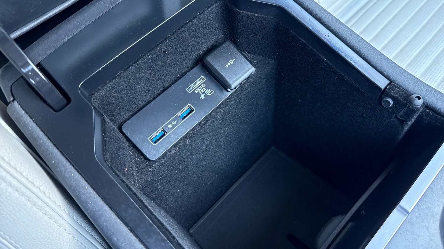 Used Land Rover Discovery Sport 2019 for sale - 77171104: Photo 35