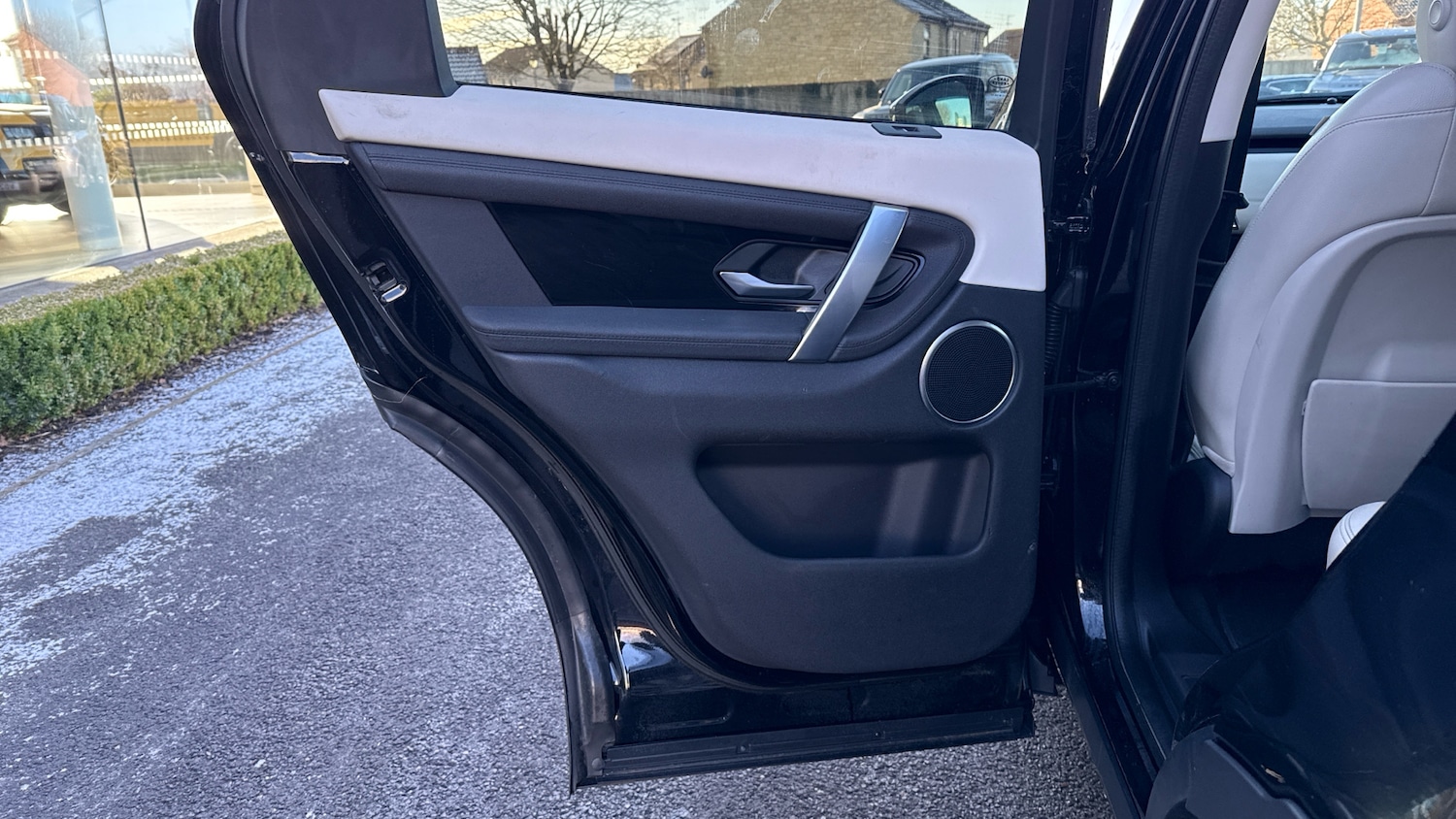 Used Land Rover Discovery Sport 2019 for sale - 77171104: Photo 42