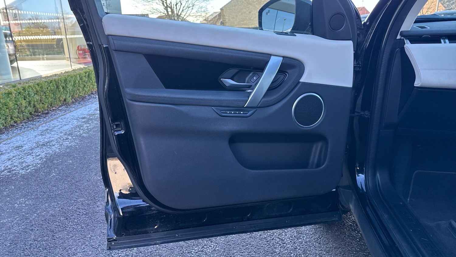 Used Land Rover Discovery Sport 2019 for sale - 77171104: Photo 43