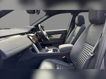 Used Land Rover Discovery Sport 2024 for sale - 77616592: Photo