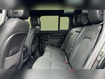 Used Land Rover Defender 2025 for sale - 78325244: Photo