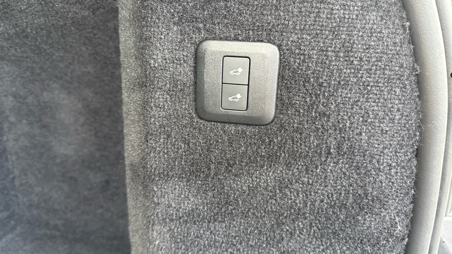 Used Land Rover Range Rover Sport 2019 for sale - 76362843: Photo 40