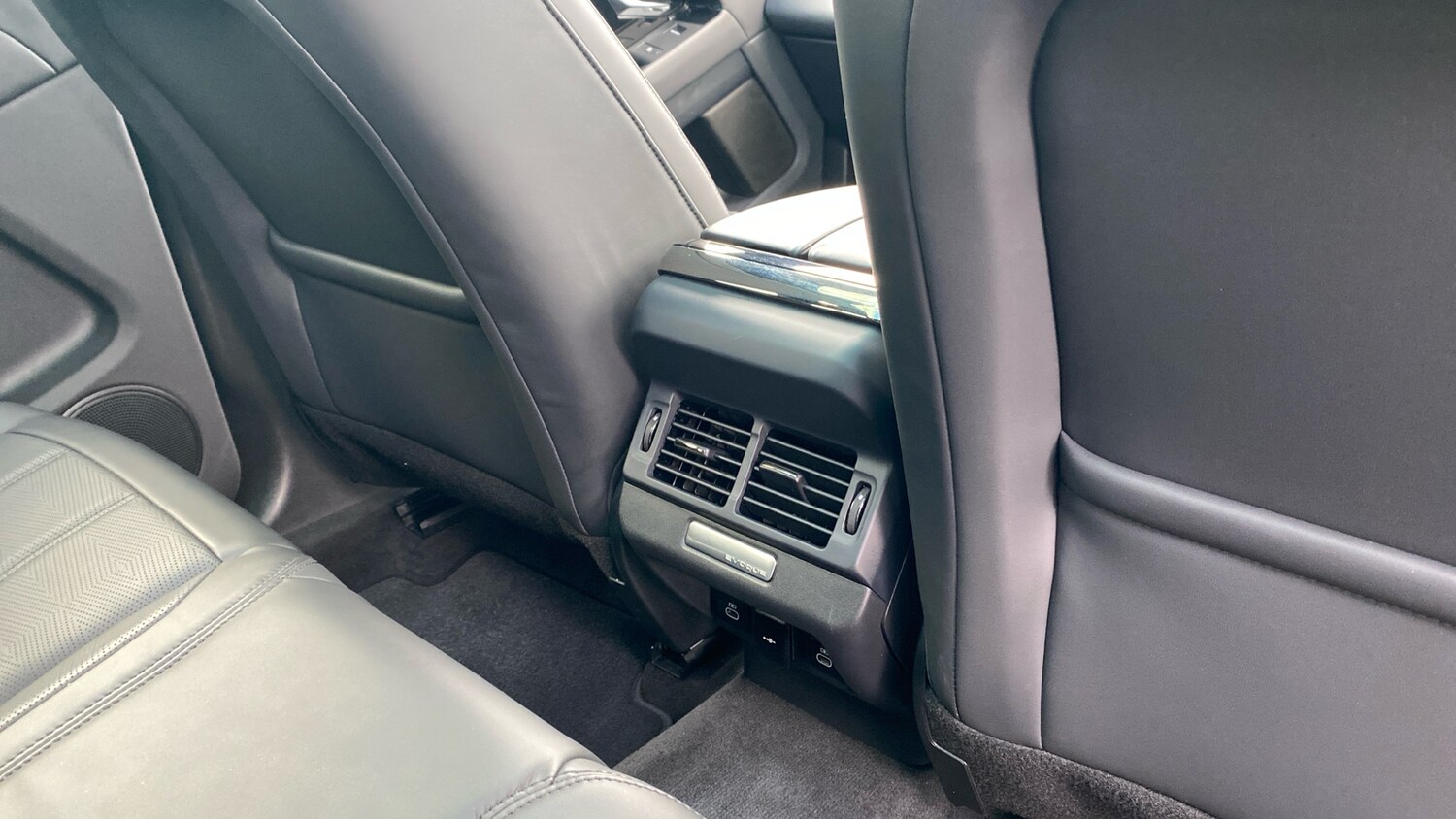 Used Land Rover Range Rover Evoque 2025 for sale - 77465581: Photo 18