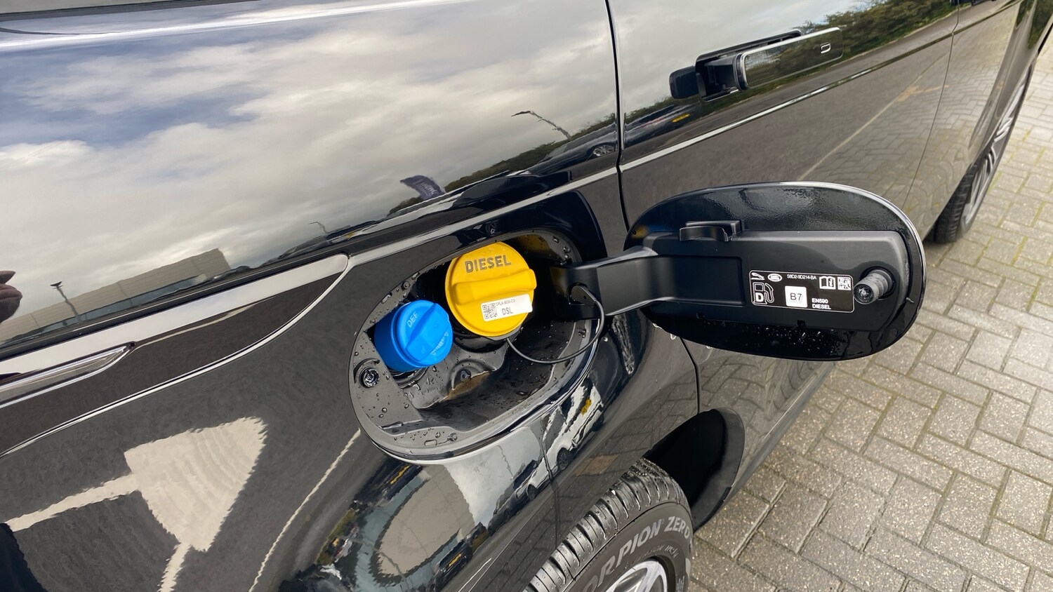 Used Land Rover Range Rover Evoque 2025 for sale - 77465581: Photo 24