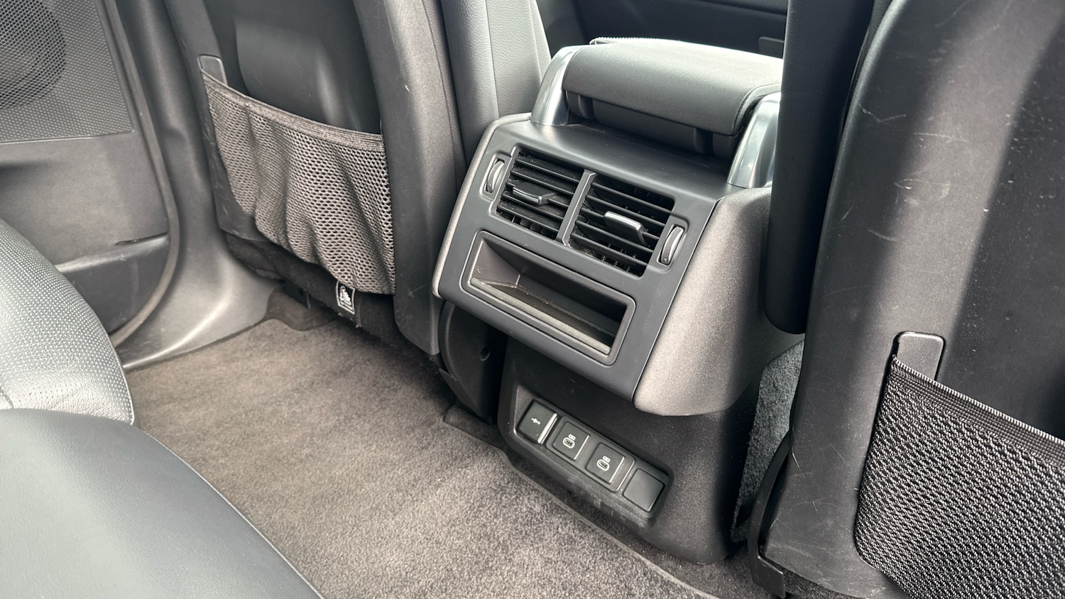 Used Land Rover Discovery 2022 for sale - 77915887: Photo 18