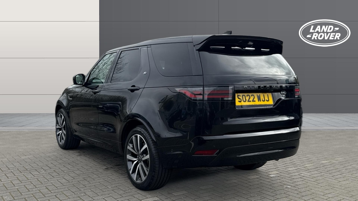 Used Land Rover Discovery 2022 for sale - 77915887: Photo 2