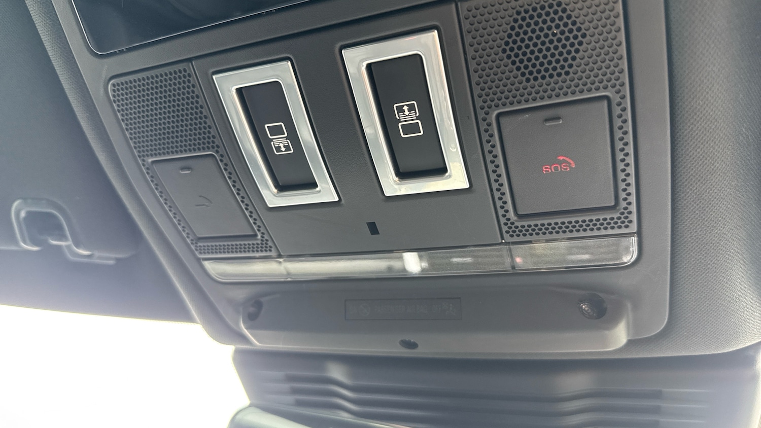 Used Land Rover Discovery 2022 for sale - 77915887: Photo 33