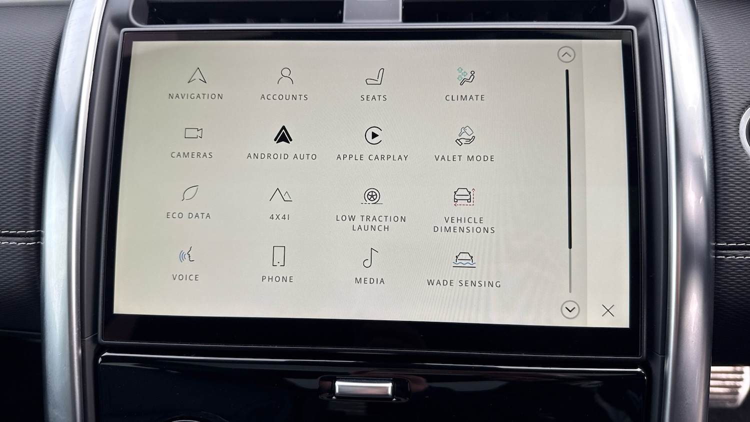 Used Land Rover Discovery 2022 for sale - 77915887: Photo 34