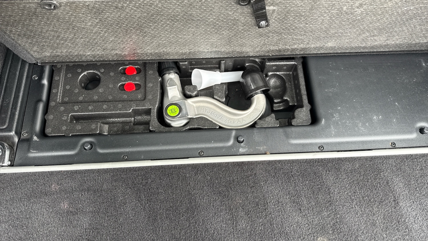 Used Land Rover Discovery 2022 for sale - 77915887: Photo 42