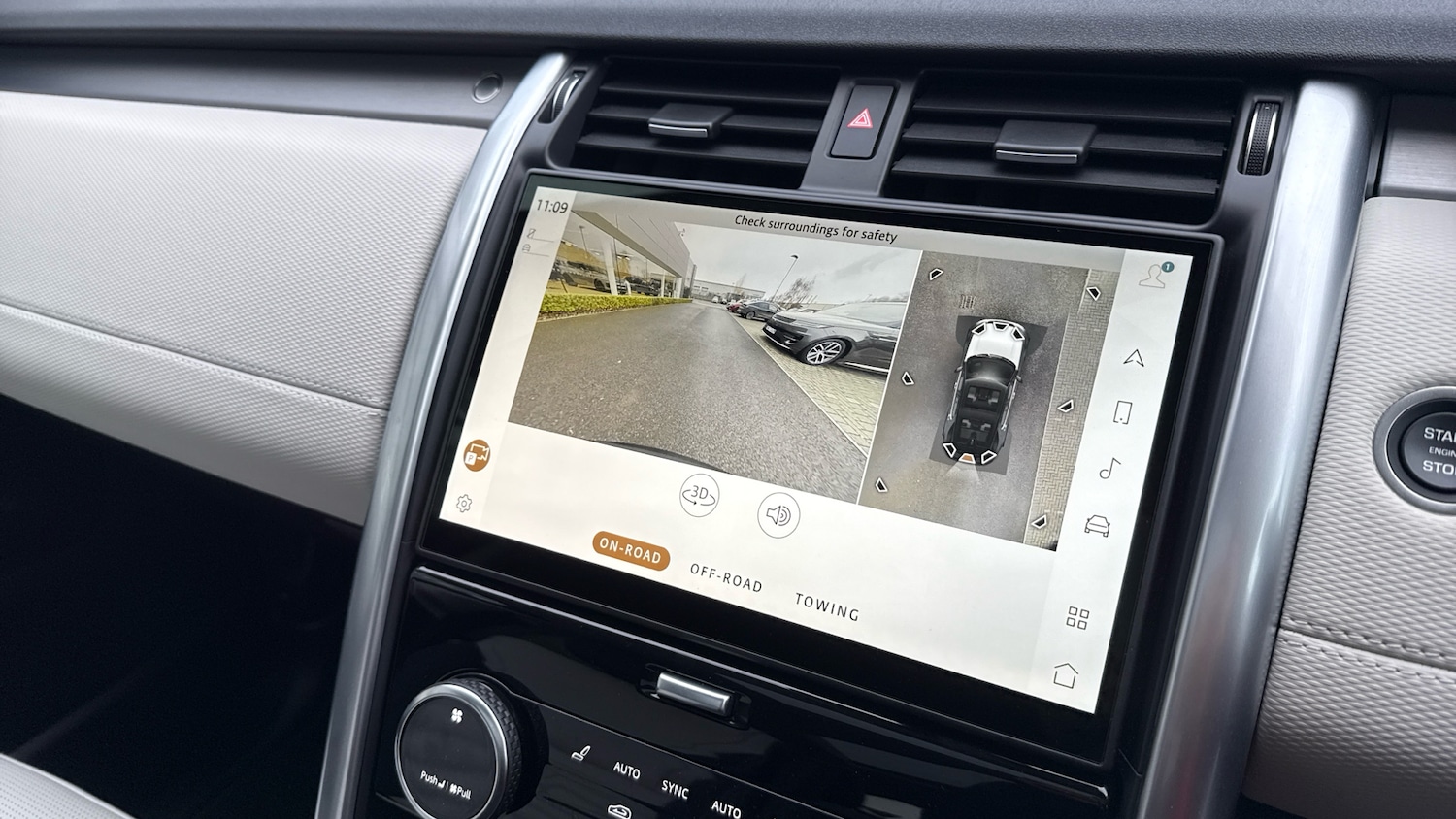 Used Land Rover Discovery 2025 for sale - 76777926: Photo 12