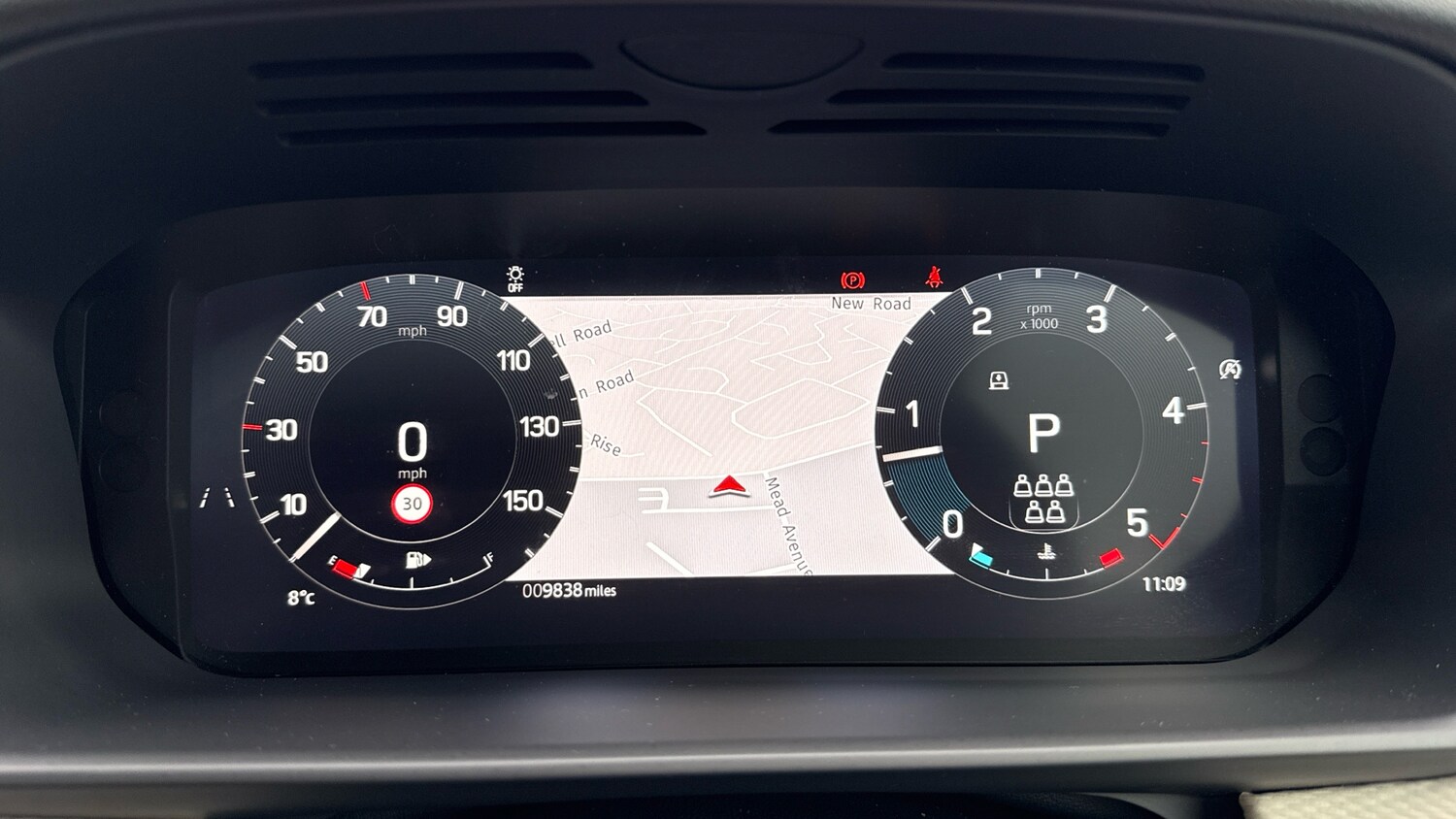 Used Land Rover Discovery 2025 for sale - 76777926: Photo 16