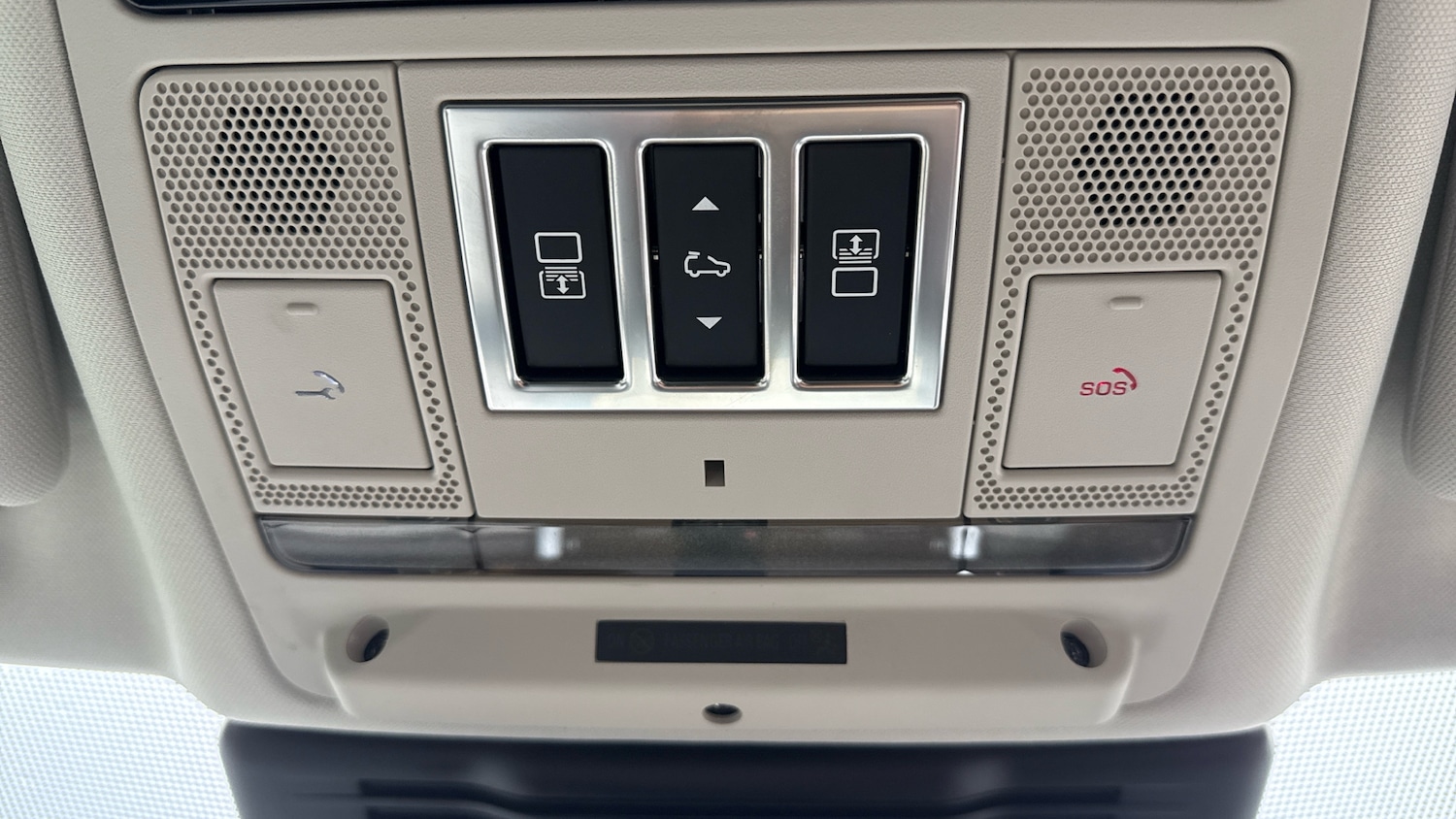 Used Land Rover Discovery 2025 for sale - 76777926: Photo 38