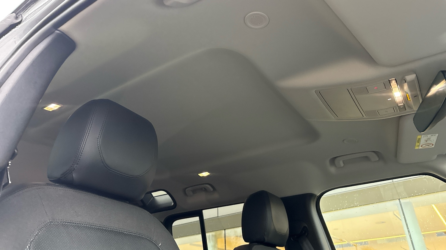 Used Land Rover Defender 2020 for sale - 76891601: Photo 21