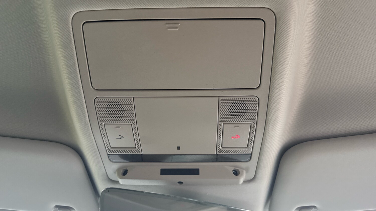 Used Land Rover Defender 2020 for sale - 76891601: Photo 37