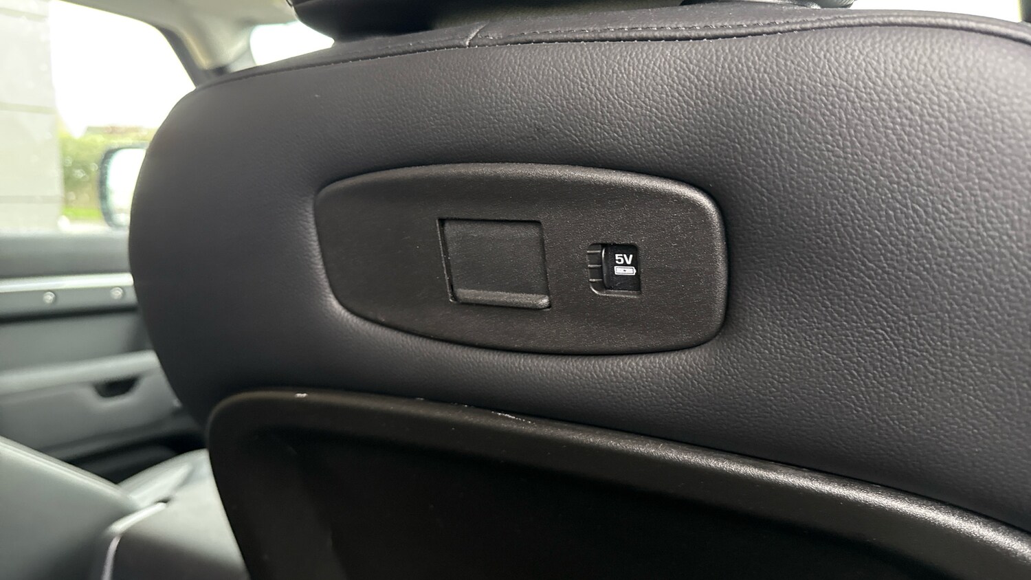 Used Land Rover Defender 2020 for sale - 76891601: Photo 39