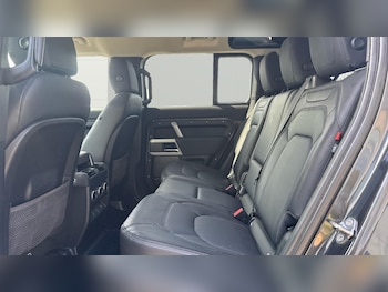 Used Land Rover Defender 2022 for sale - 79524826: Photo