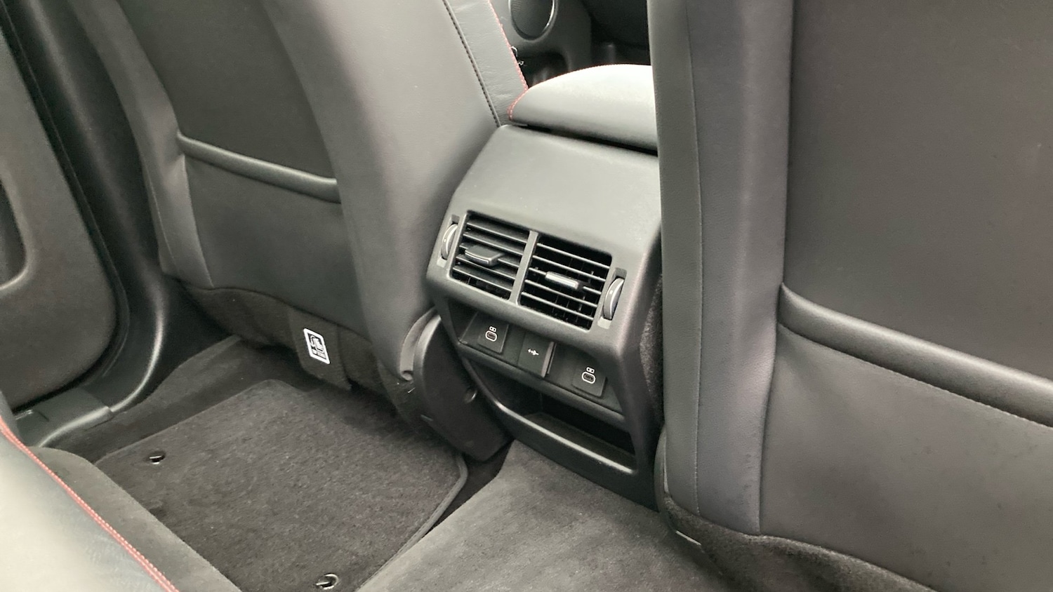 Used Land Rover Discovery Sport 2021 for sale - 76694193: Photo 18