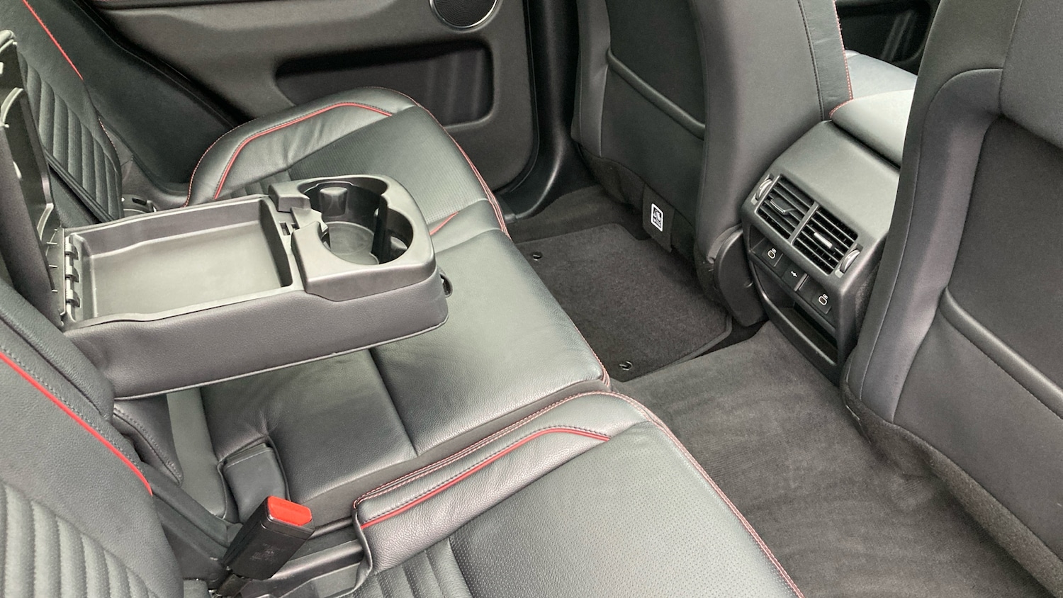 Used Land Rover Discovery Sport 2021 for sale - 76694193: Photo 42