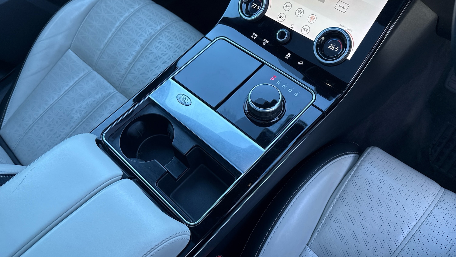 Used Land Rover Range Rover Velar 2020 for sale - 76884733: Photo 13